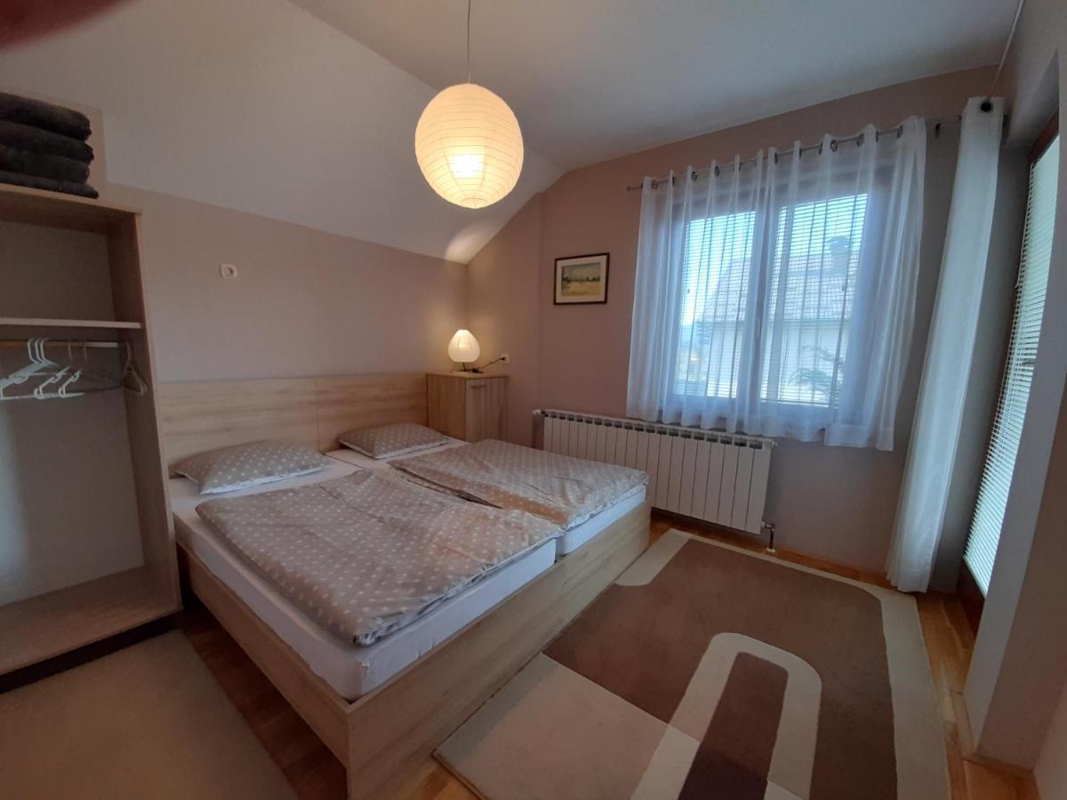 Apartmani Exit Пале Екстер'єр фото